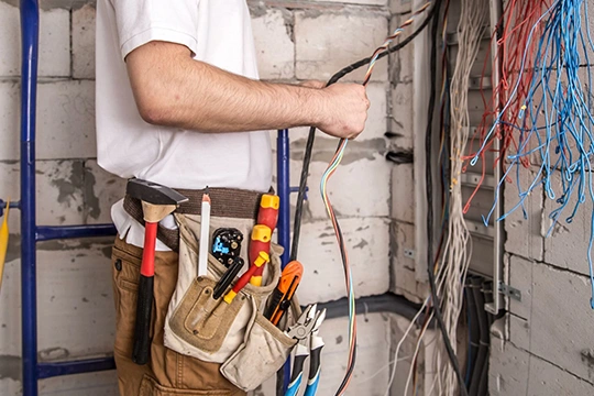 Emergency wiring services ensure safe repairs, efficient solutions, and reliable power restoration for urgent electrical needs.